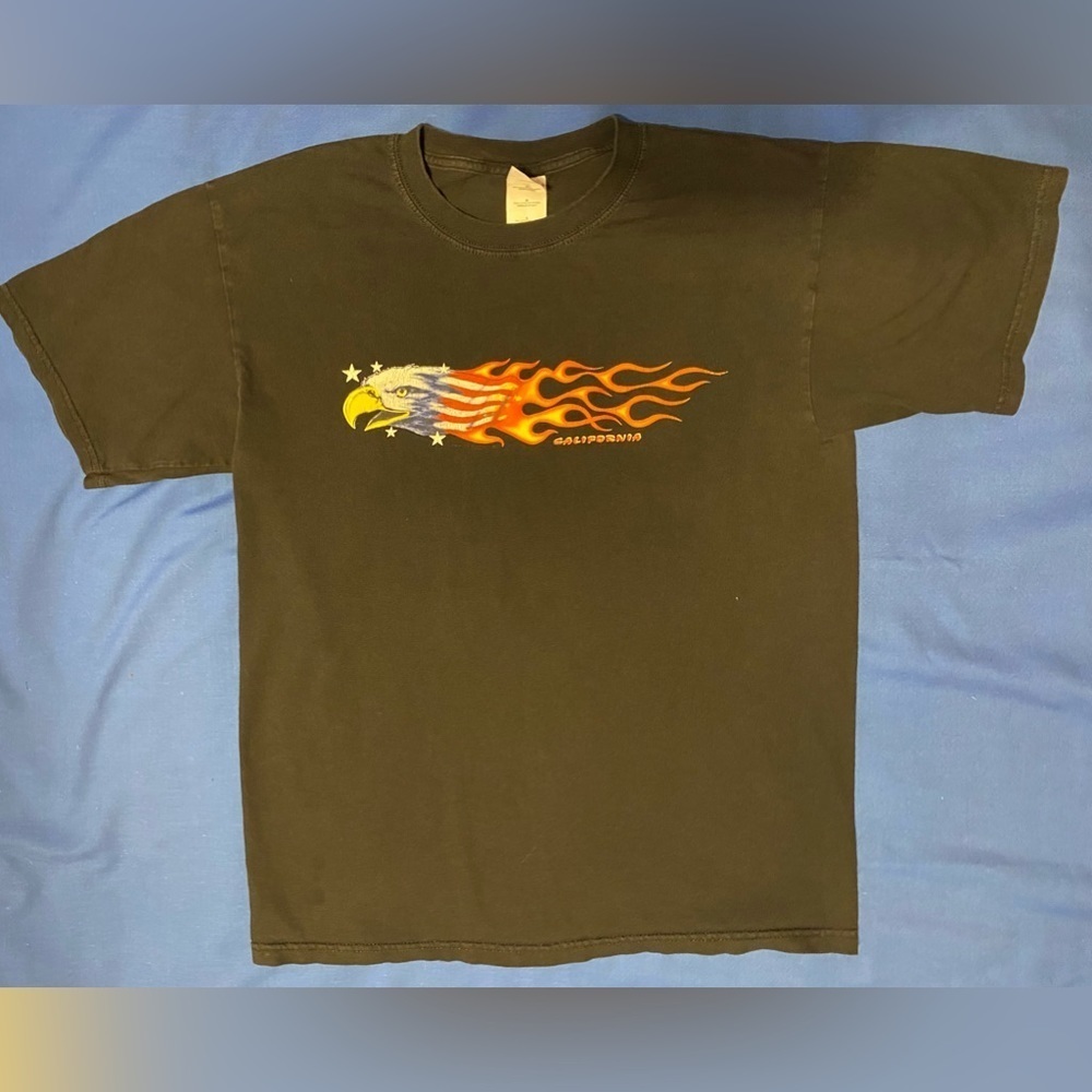 Gildan Activewear Men’s Large Black Tee